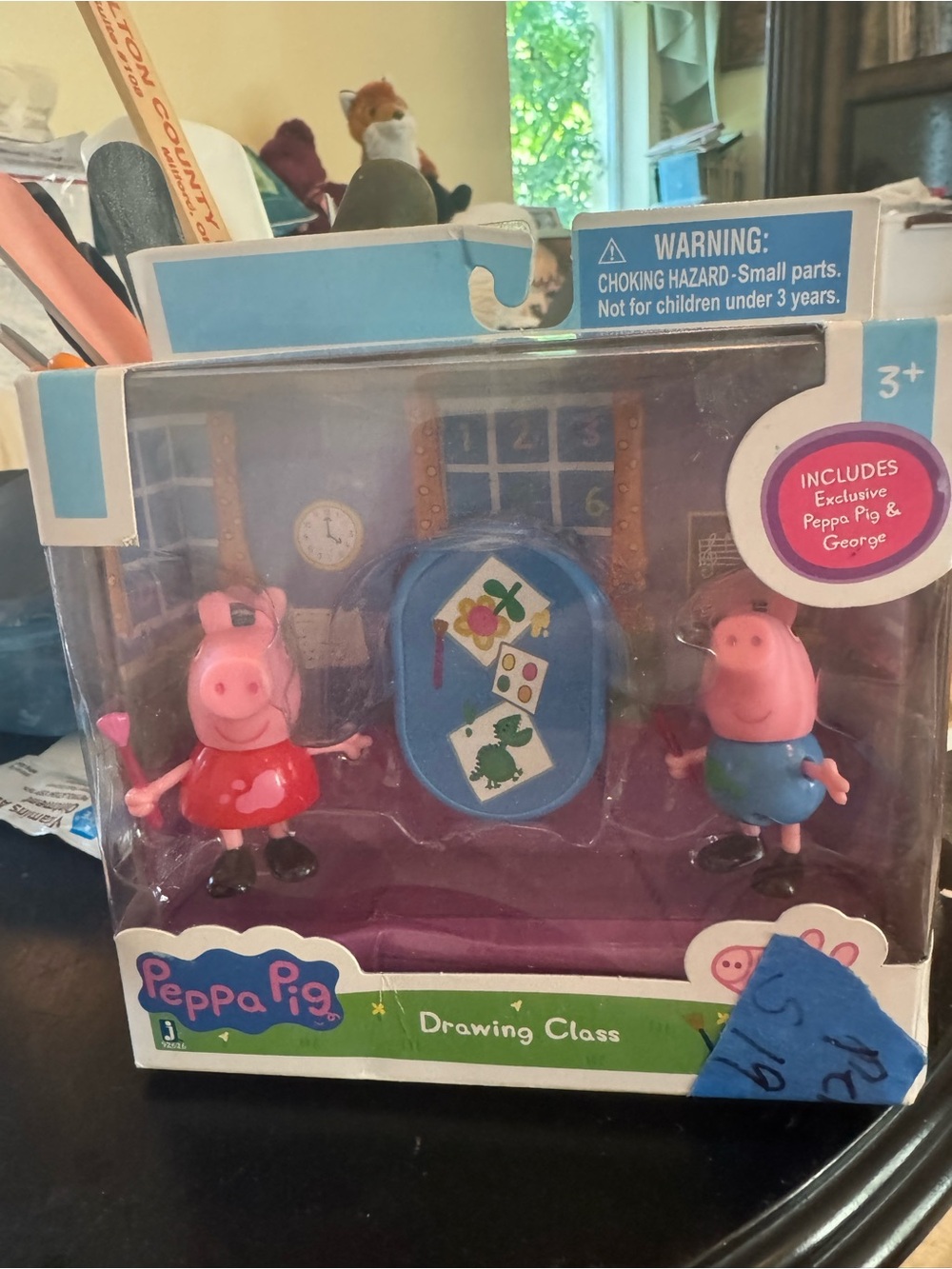 Peppa Pig Drawing Class Playset - Pink & Blue Characters